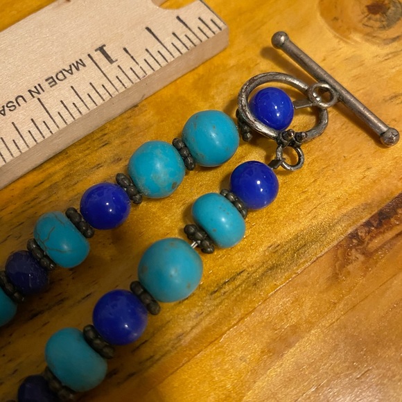 Beaded cross necklace - Picture 5 of 8